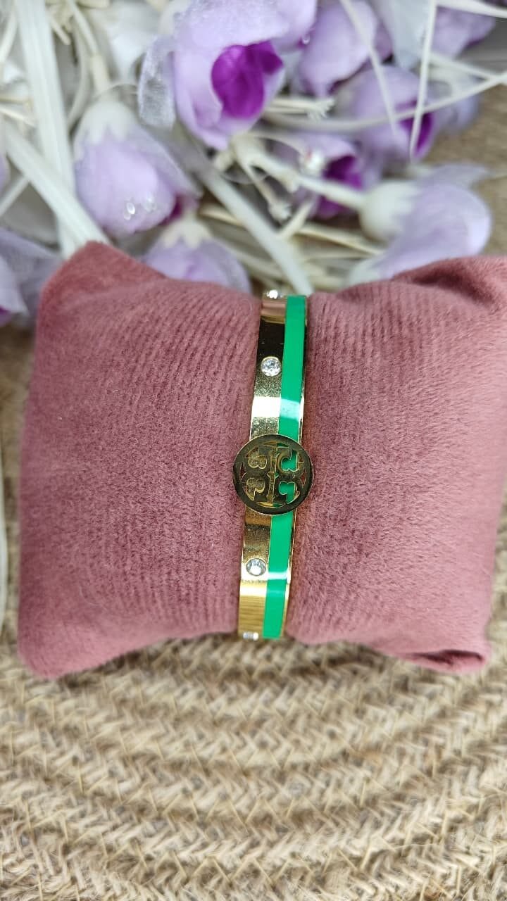 Emerald Green Enamel Gold Bracelet - Image 2
