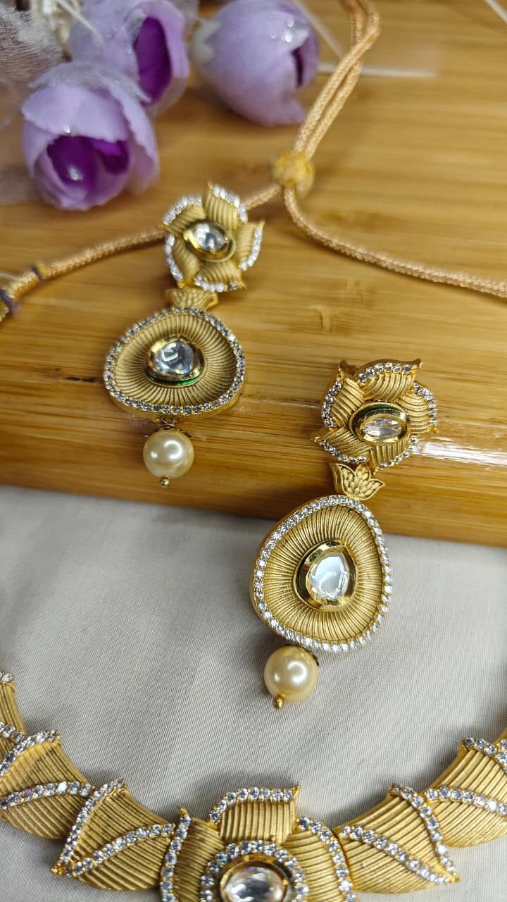 Padmita Kundan Set - Image 3