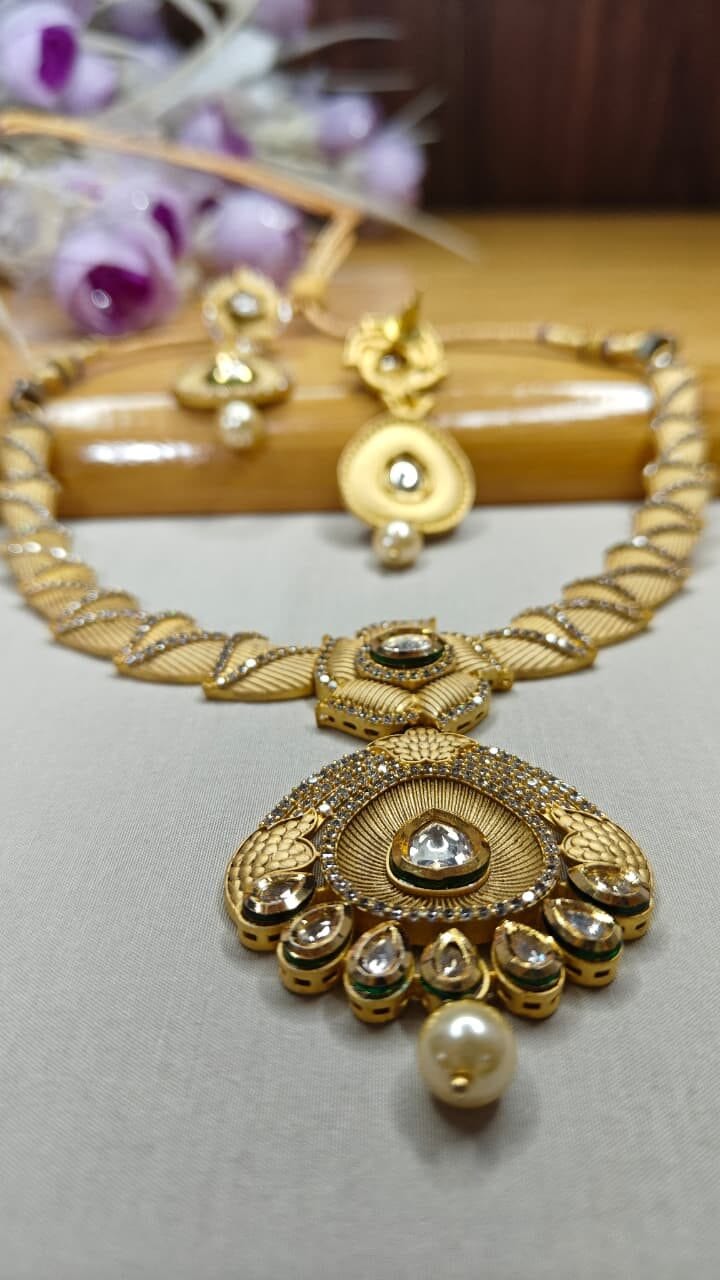 Padmita Kundan Set - Image 6