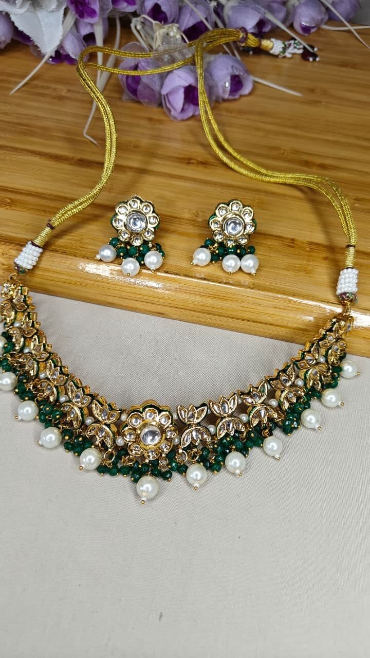 Advika Kundan Pearl Choker Set - Image 2