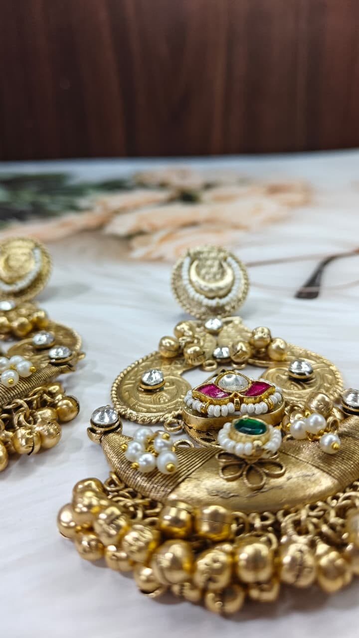 Chandrika Pacchi Kundan Earrings - Image 3